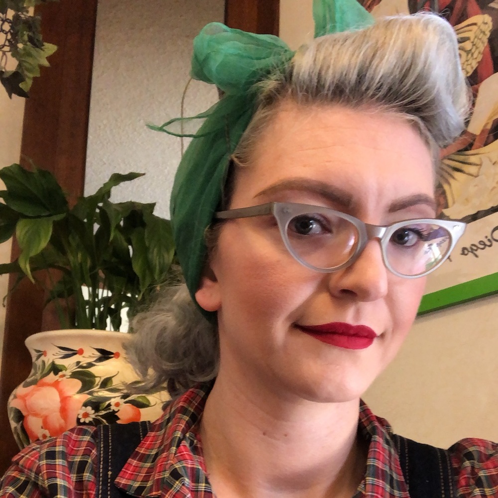 Meet your Posher, Dijana
